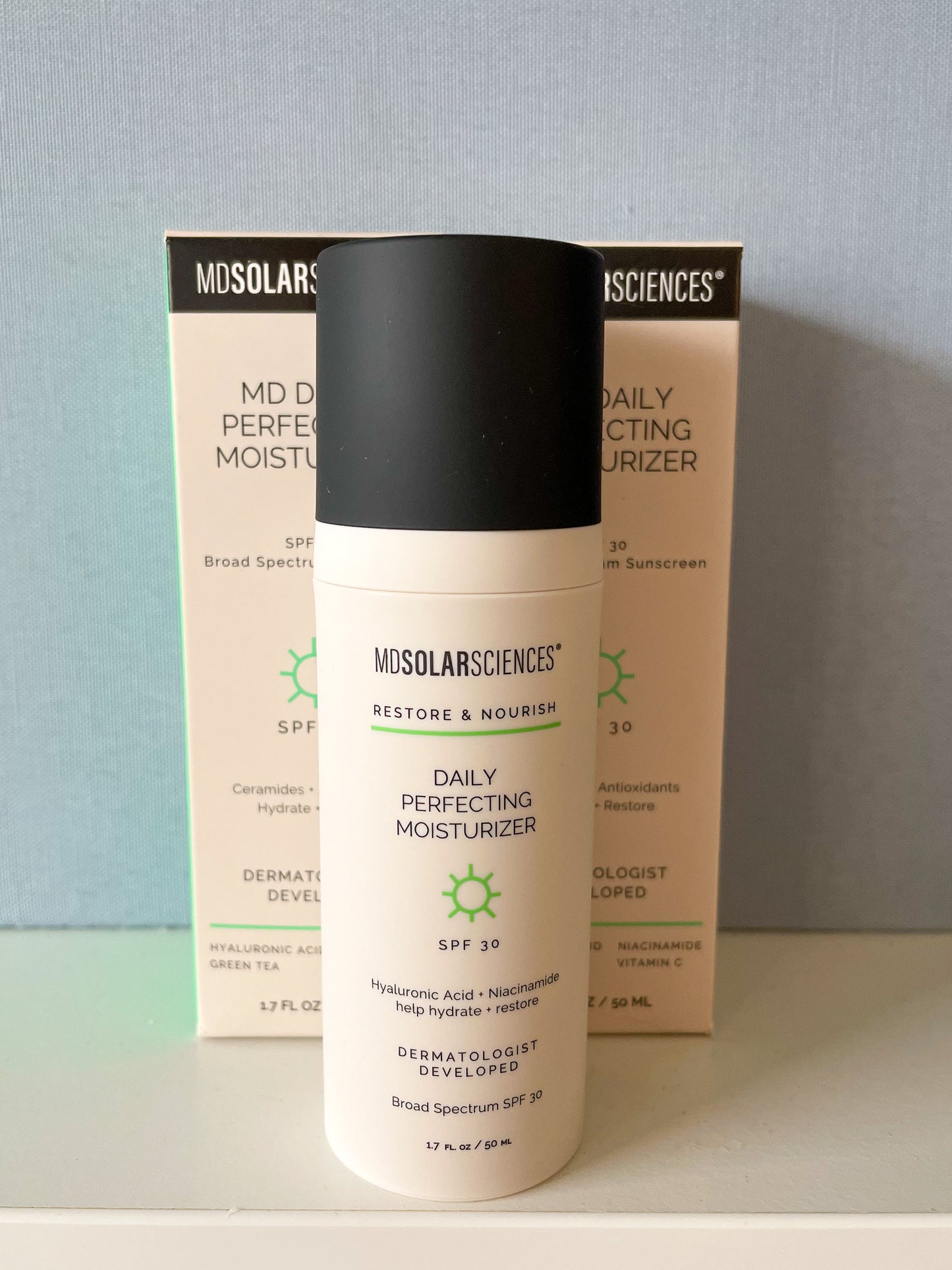 Daily Perfecting Moisturizer SPF 30 (1.7 oz)